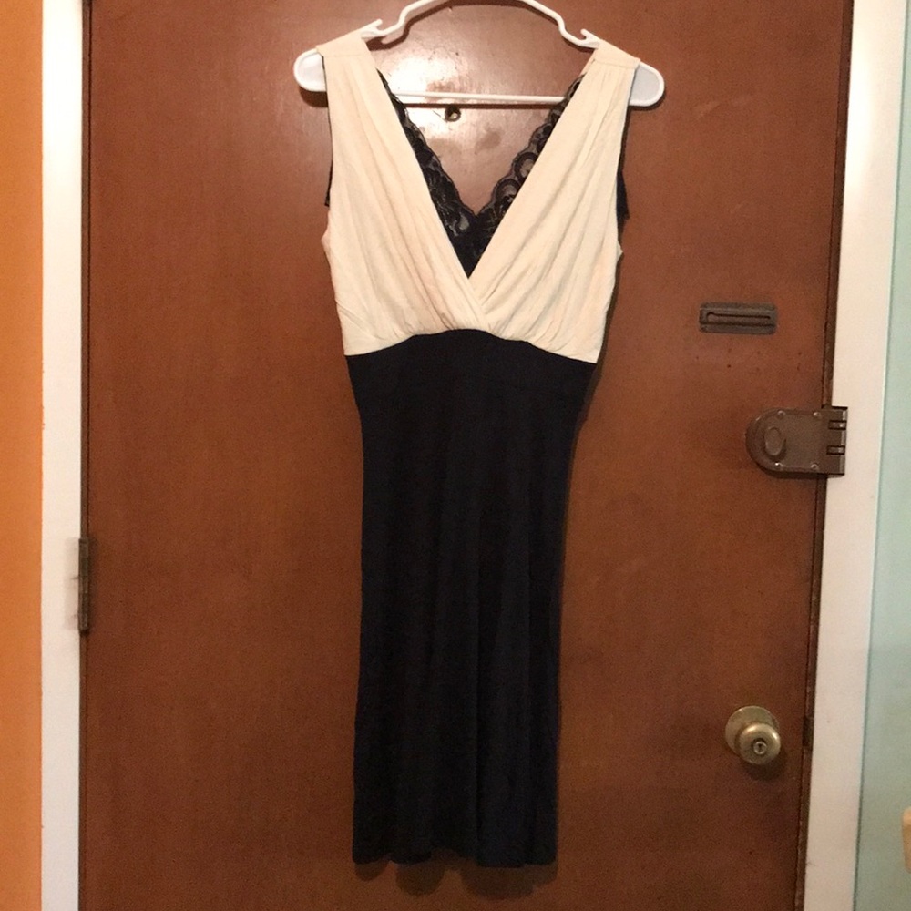 Sleeveless Black & White Dress